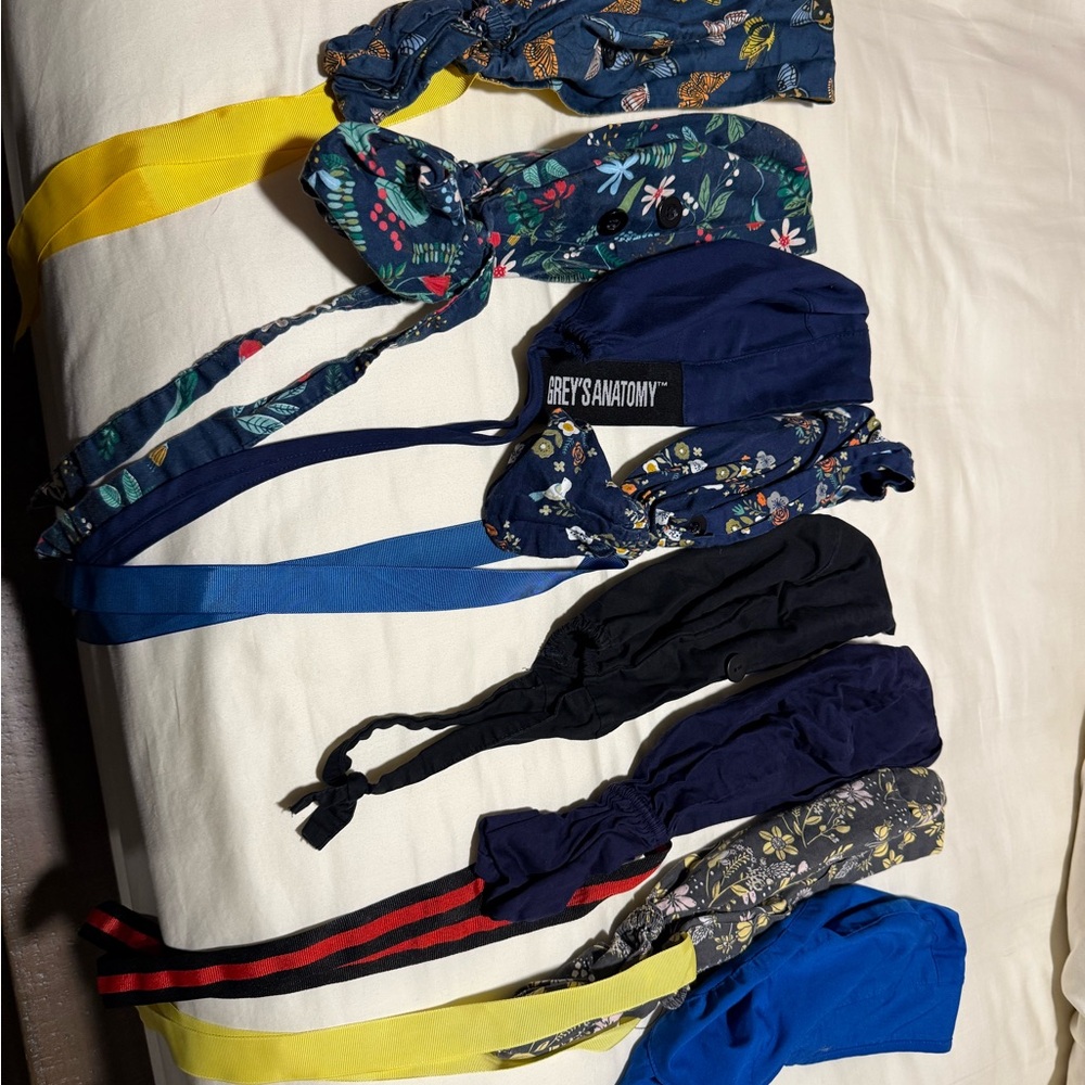 Assorted nursing caps